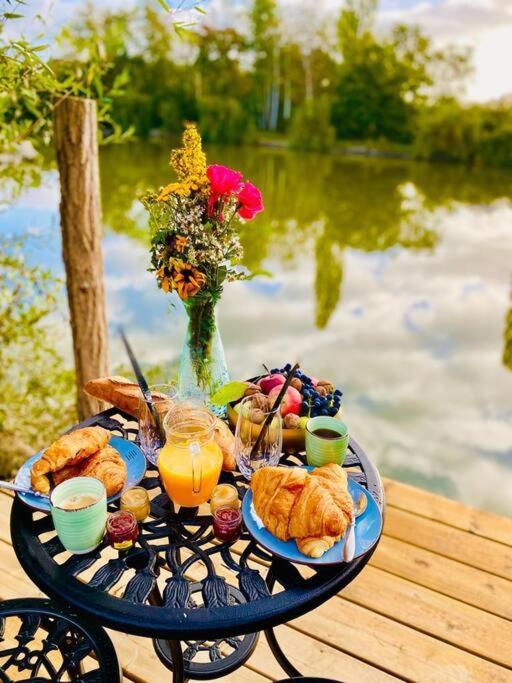 Cottage, Lodge & Spa Prouilly エクステリア 写真